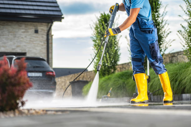 Professional Pressure washing in Rendon, TX